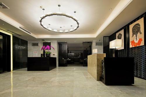 Wuhan Haiting Longan Hotel