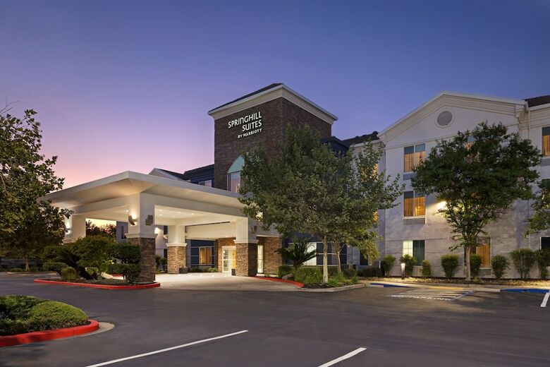 Hotel Comfort Suites Turlock