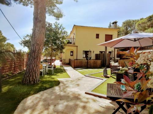 Hostal Cal Music