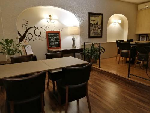Hostal Cal Music