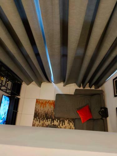 Apartamento One-bedroom Duplex @ Embassy Gardens