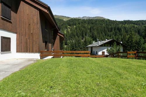 Santa Caterina Isola Apartment