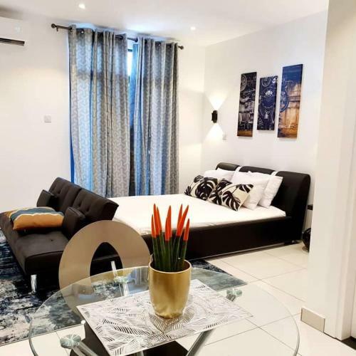 Studio Apartment @ Embassy Gardens