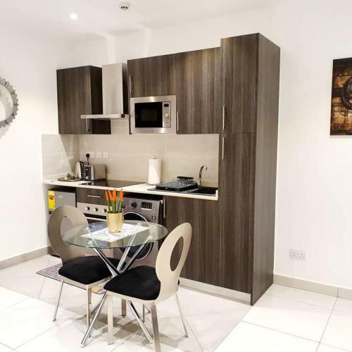 Studio Apartment @ Embassy Gardens