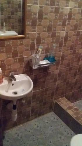 Hostal 2 Single Rooms & Kitchen Fully Furnished Complete