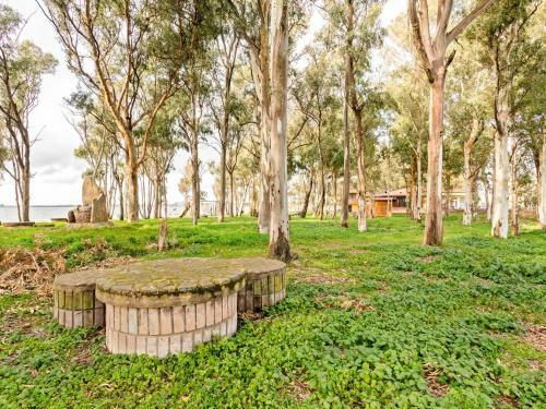 Rustic Villa In Santa Giusta With Garden
