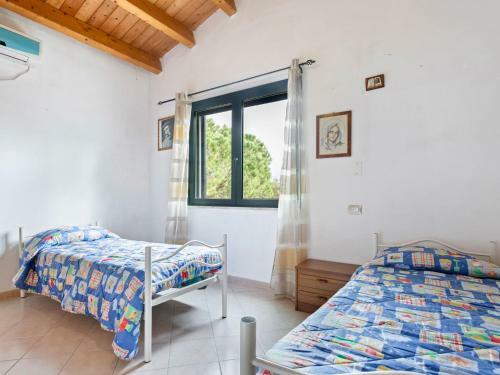 Rustic Villa In Santa Giusta With Garden