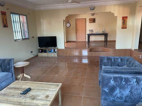 Orema House