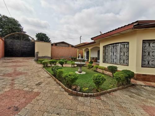 Apartamento Orgueil Du Paon
