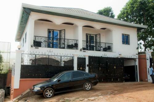 Duplex Meubl� - Villa Luxueuse - Odza - Yaound�