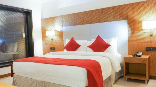 Star Land Hotel Bastos