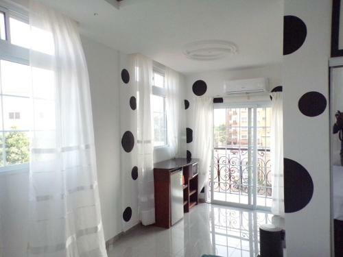 Le Montr�al Hotel