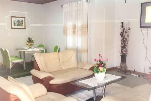 Apartamento Appartement 2ch. Odza, Wifi, Climatis�, Eau Chaude