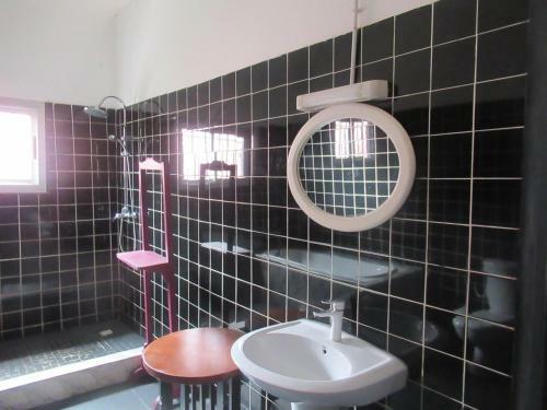 Villa � Odza Borne 12 A�roport A 10min