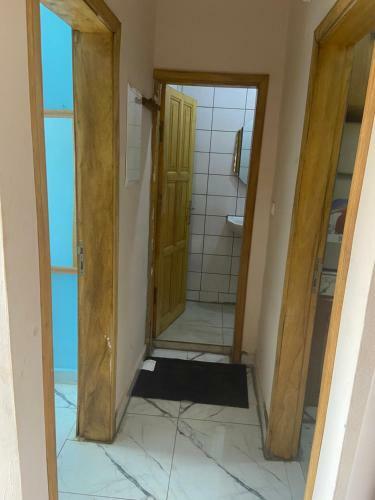 Apartamento Superbe Studio Meubl� � Yaound� (etoug-ebe)