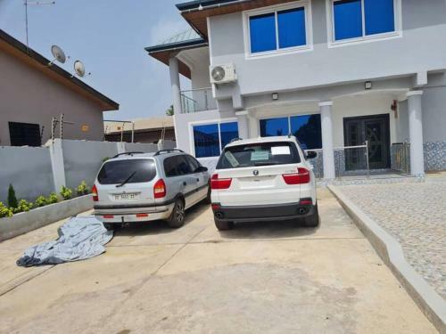A Very Beautiful And Well Design 4 Bedrooms House