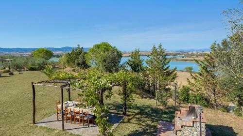Villa Podere La Lespa 10