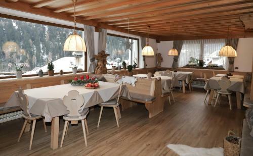 Hotel Garn� Cir
