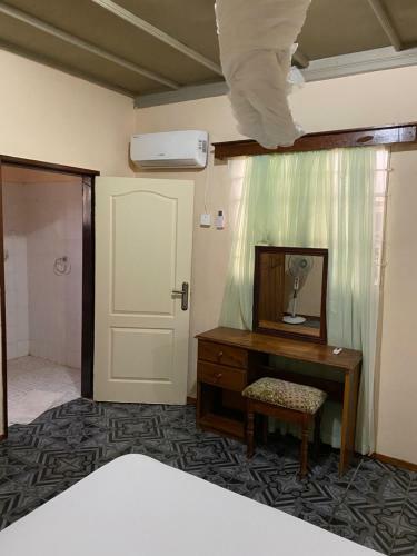 Hostal Sambou?s Apartments