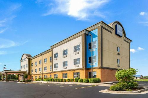 Hotel Baymont Inn & Suites - Madison