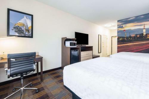 Hotel Baymont Inn & Suites - Madison