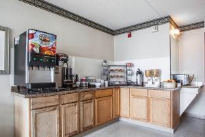 Hotel Rodeway Inn & Suites Milwaukee