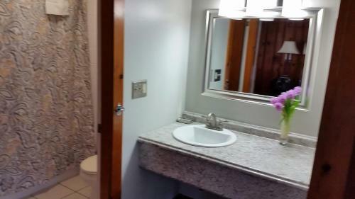 Northeaster Motel