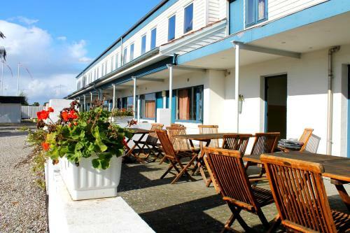 Hotel Medio Apartments