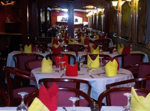 Shehrazad Nile Floating Hotel
