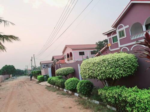 Beautiful 3-bed Apartment In Adenta Municipality