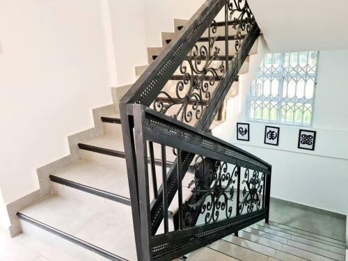 Beautiful 3-bed Apartment In Adenta Municipality