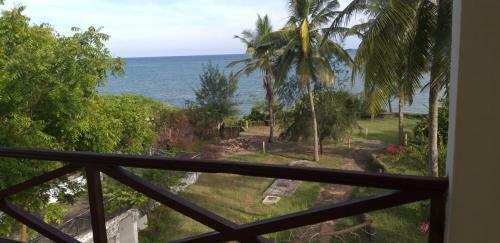 Mtwapa Beach Front Villas And Apartments