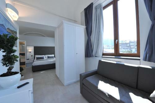 Hostal Sorrentobay