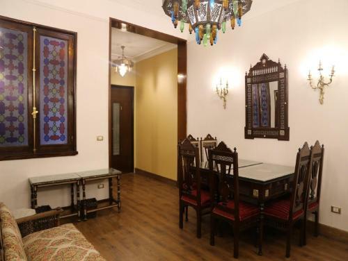 Royal Apartments Down Town In Cairo