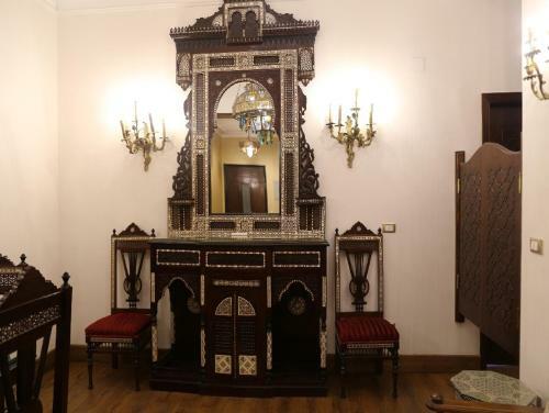 Royal Apartments Down Town In Cairo