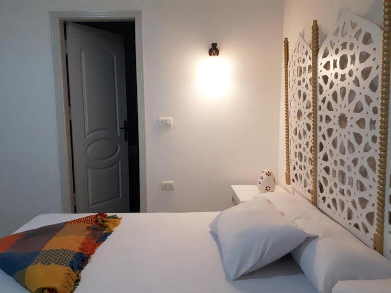 Hostal Arabian Nights Pyramids Guesthouse