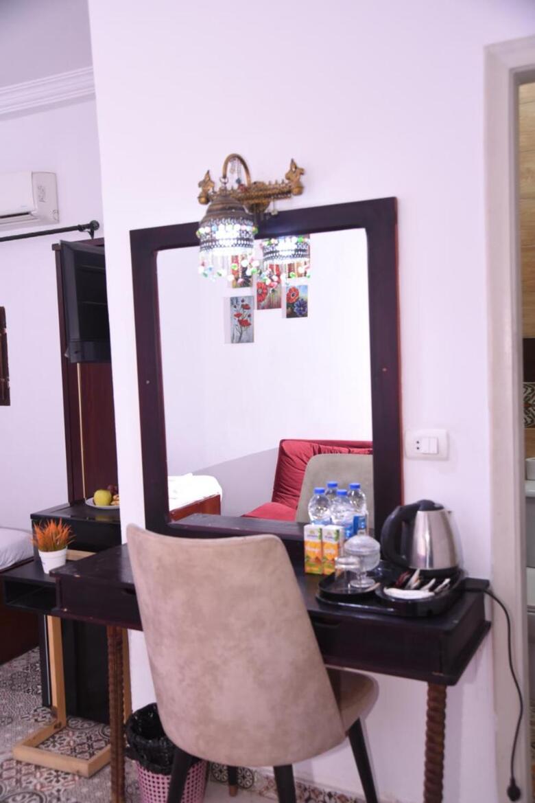 Hostal Arabian Nights Pyramids Guesthouse