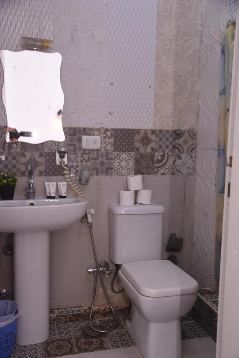 Hostal Arabian Nights Pyramids Guesthouse