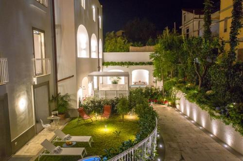 Apartamento Luxury Villa With Penthouse, Pools And Sea View