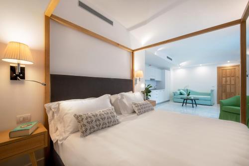 Apartamento Luxury Villa With Penthouse, Pools And Sea View