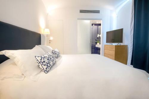 Apartamento Luxury Villa With Penthouse, Pools And Sea View