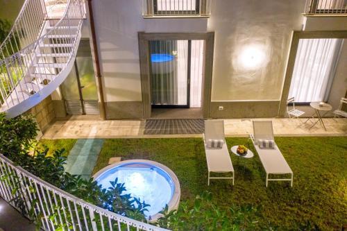 Apartamento Luxury Villa With Penthouse, Pools And Sea View