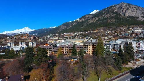 Hotel H�tel Mont-brison