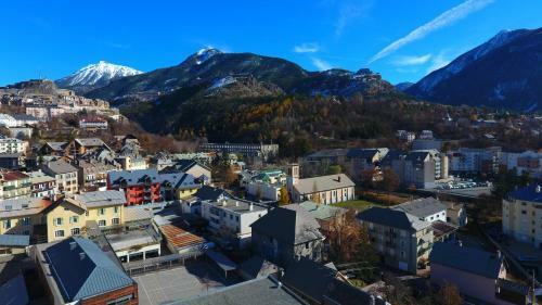 Hotel H�tel Mont-brison