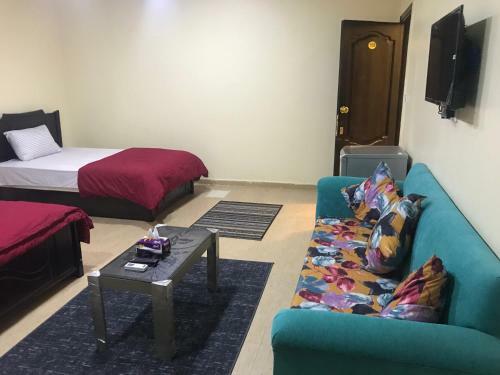 Bed & Breakfast City Pyramids Inn