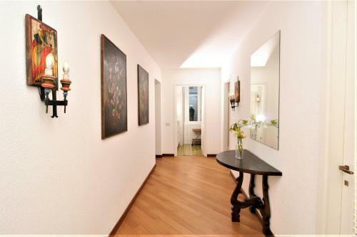 Eden Apartment
