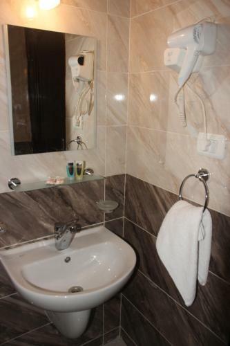 Farida Pyramids Boutique Hotel