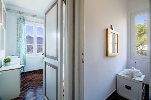 Olga Sea View Apartment