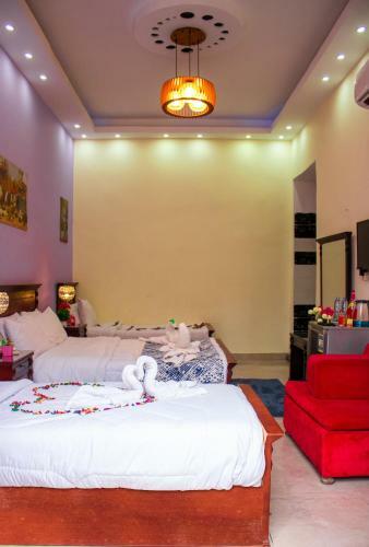 Victory Of Downtown Hotel
