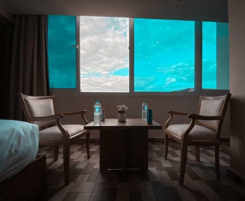 Nine Pyramids View Hotel